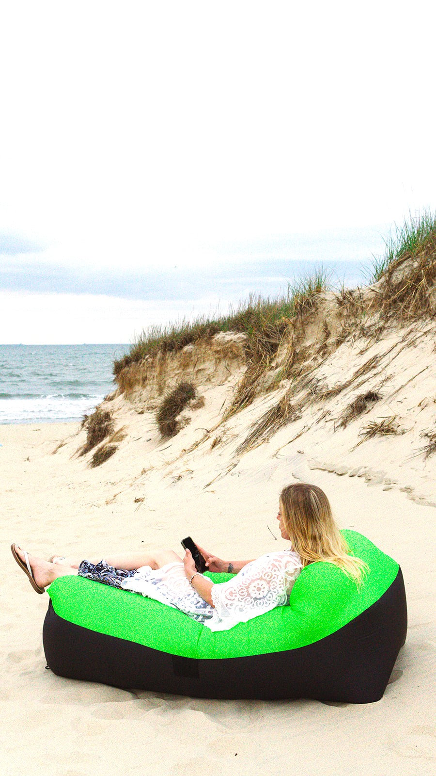 inflatable-lounger-green-coolbamboostore