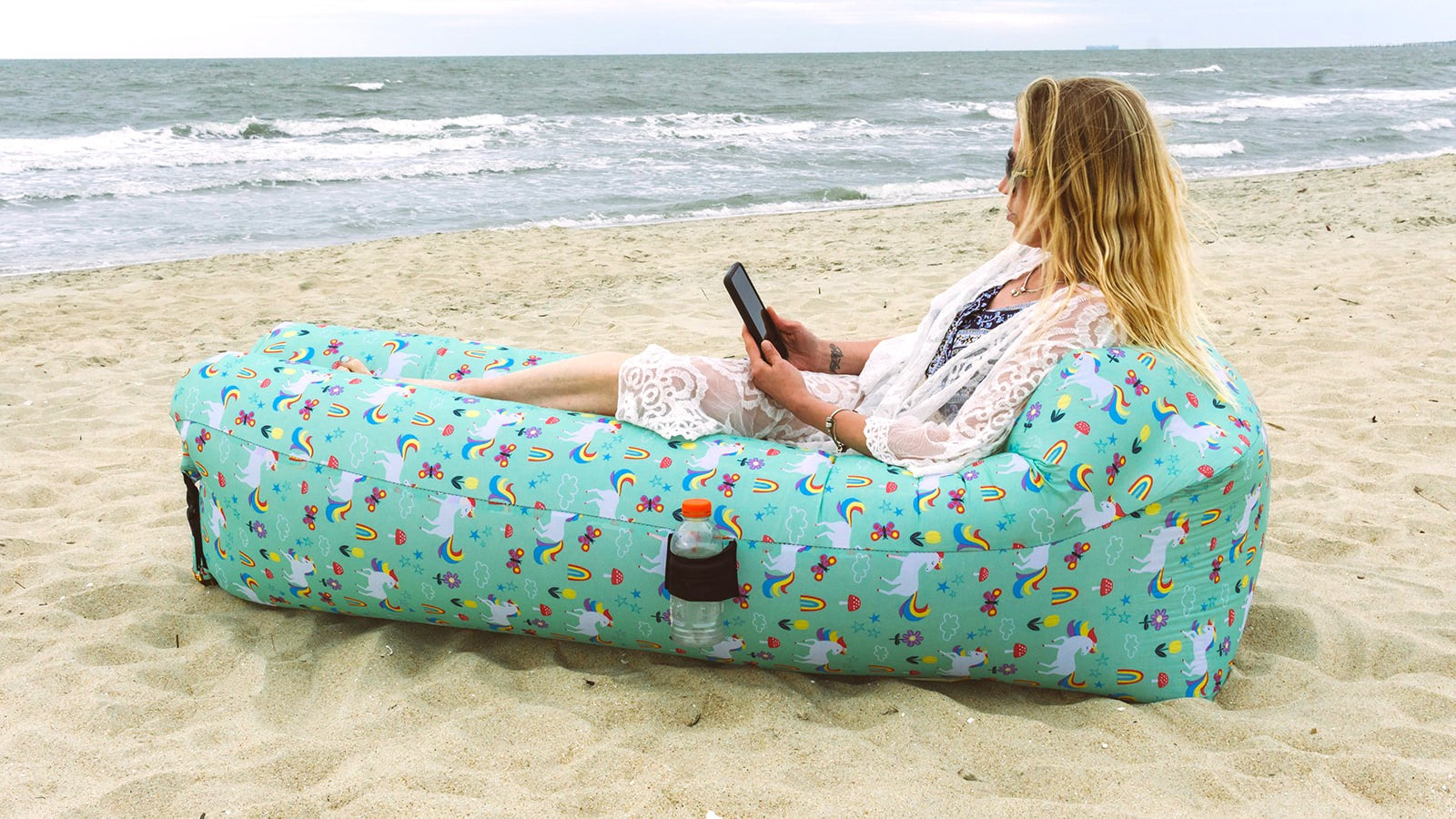 inflatable-lounger-unicorn-coolbamboostore