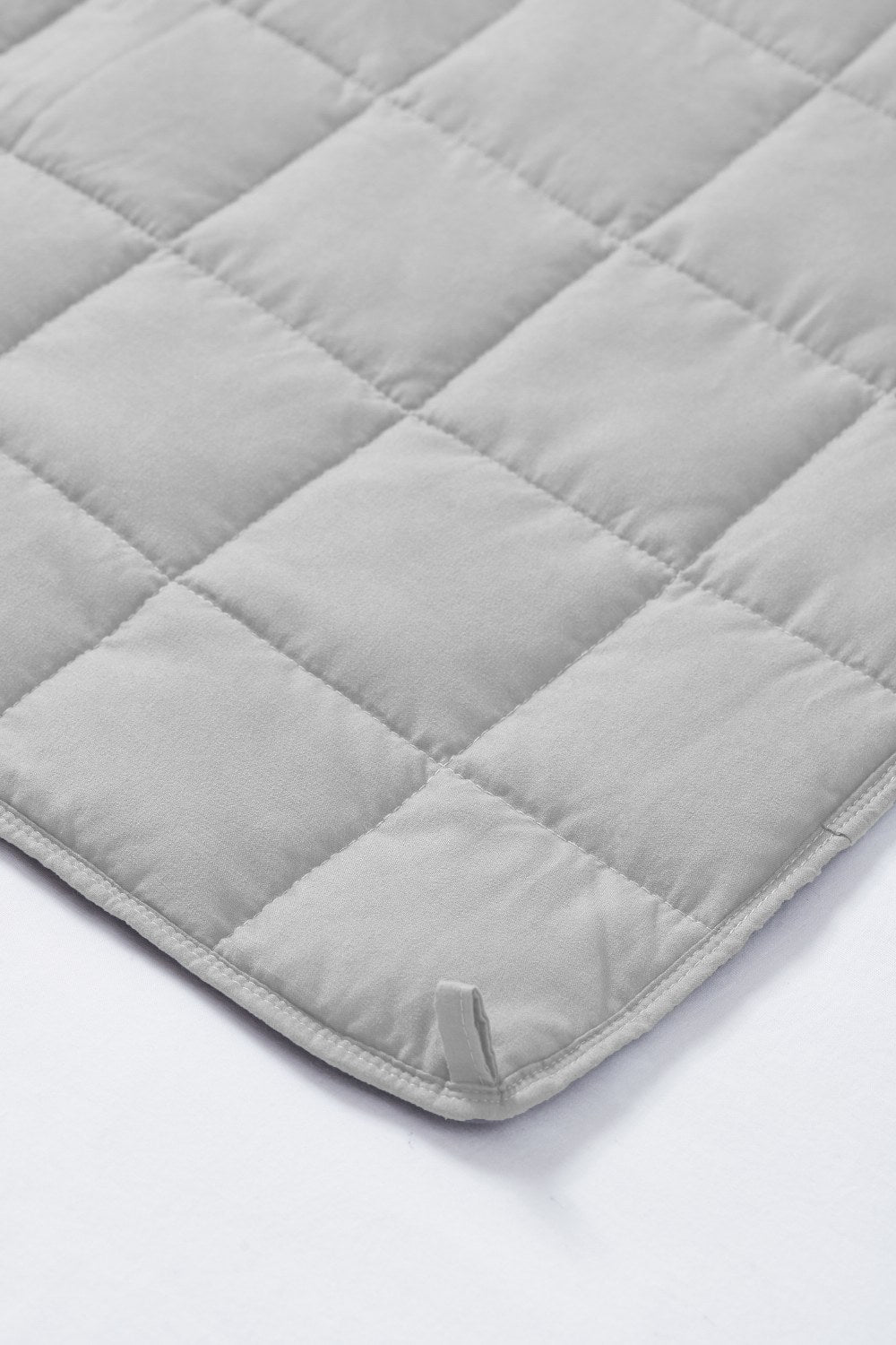 silver-weighted-blanket-heaviest-queen-size-for-uninterrupted-sleep-coolbamboostore